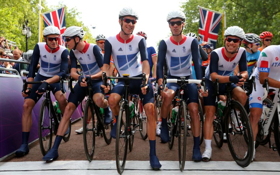 Ian Stannard, Christopher Froome, Bradley Wiggins, David Millar and Mark Cavendish prepare for the men's road race on day 1 of the London 2012 Olympic Games, July 28, 2012