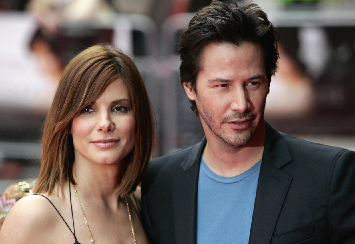 Sandra Bullock y Keanu Reeves son conscientes de la química que comparten desde que hicieron el casting de 'Máxima velocidad' hace más de 30 años. (Foto de Shaun Curry/AFP via Getty Images)