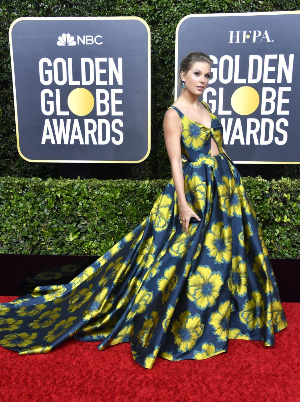 77th annual golden globe awards arrivals