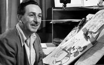 <p>Walt Disney (Bild) gilt natürlich bis heute als der Vater von Micky Maus. Die Kunstfigur entwickelte er aber nicht alleine, sondern in Zusammenarbeit mit seinem langjährigen Freund Ub Iwerks, dem stilprägenden ersten Zeichner der Disney-Studios. (Bild: The Walt Disney Company)</p> 