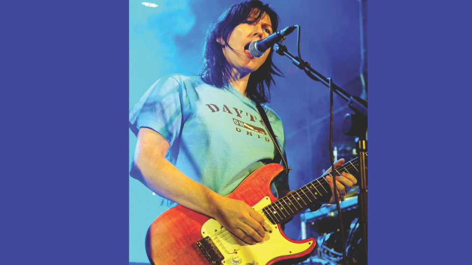 Kelley plays her 1990 Strat Ultra, April 2008. Note the damage to the body from when the guitar was stolen