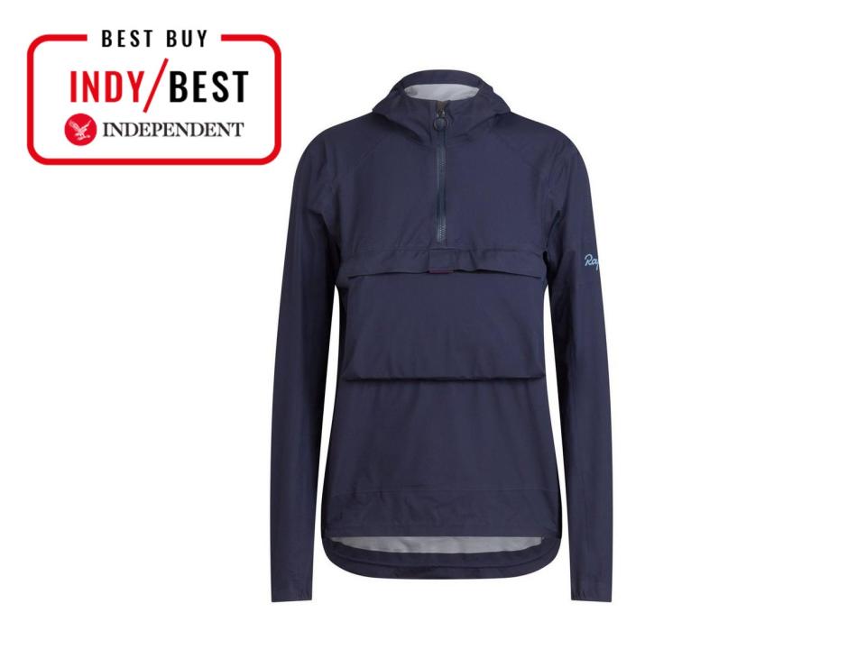 Get from A to B with a lightweight layer that will keep you warmRapha