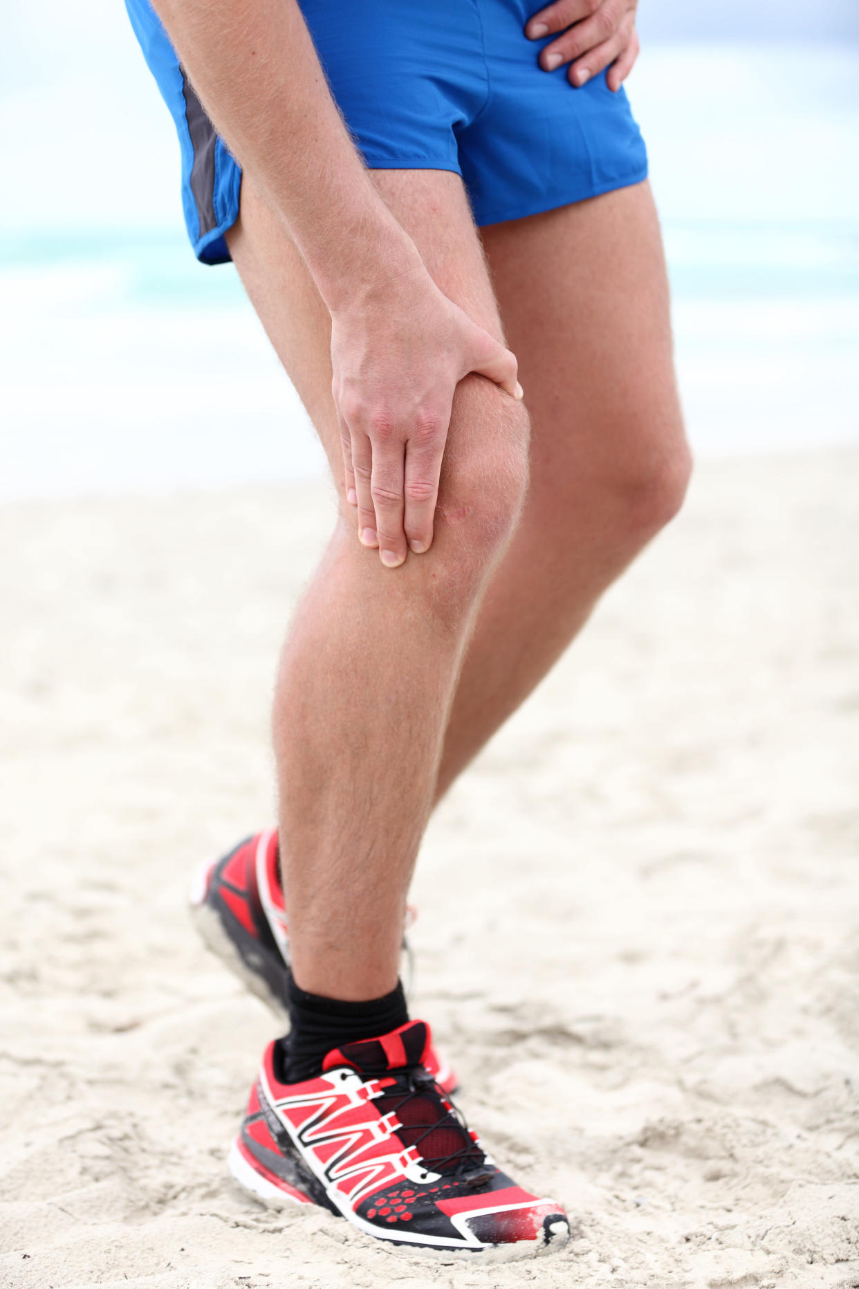 knee pain   runner injury. pain ... (Photo: )