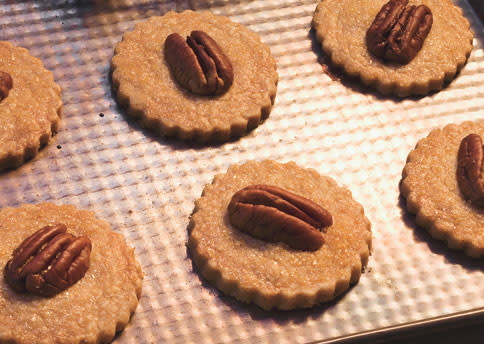 Cinnamon-Pecan Shortbread