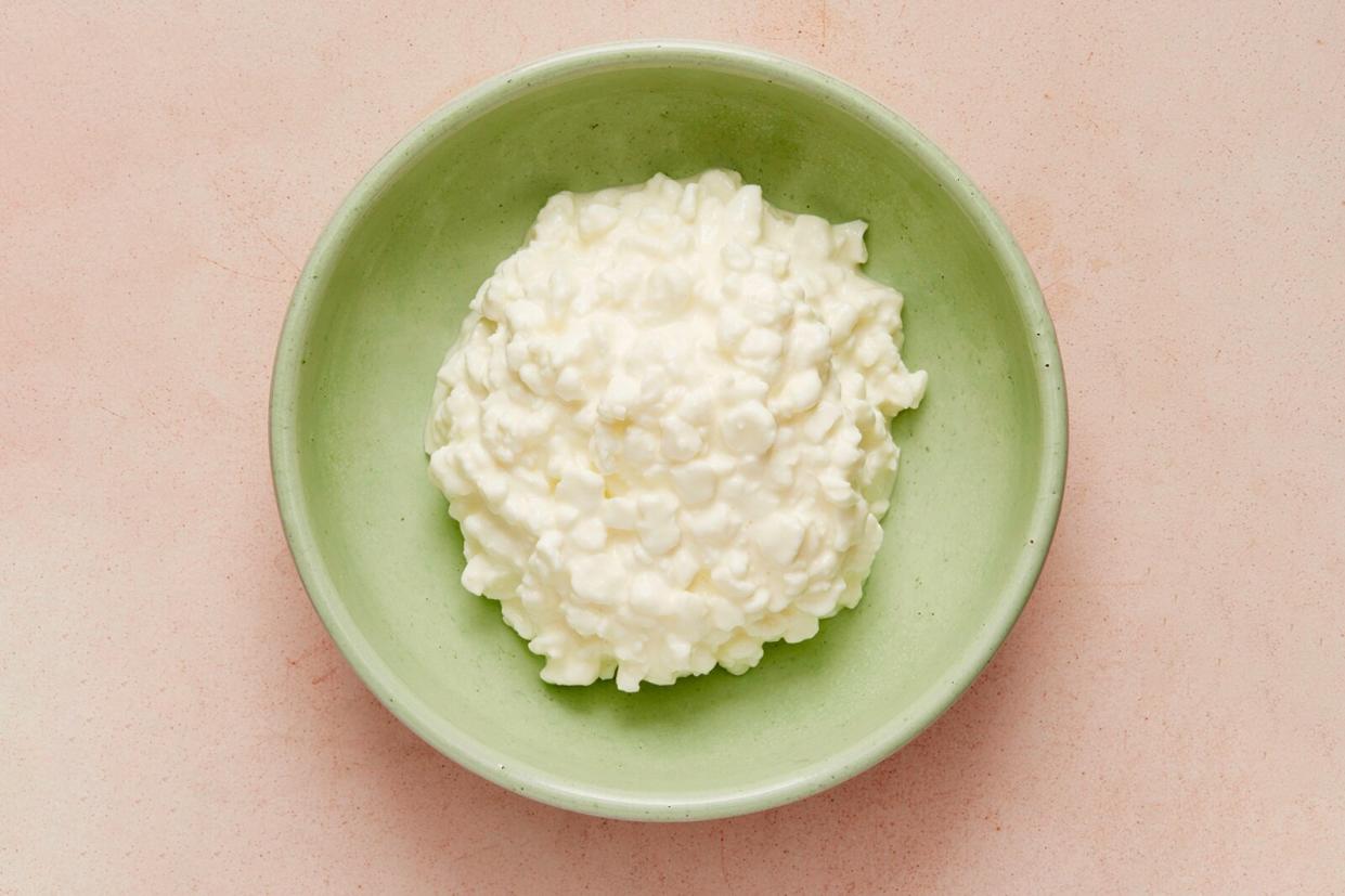 bowl of cottage cheese