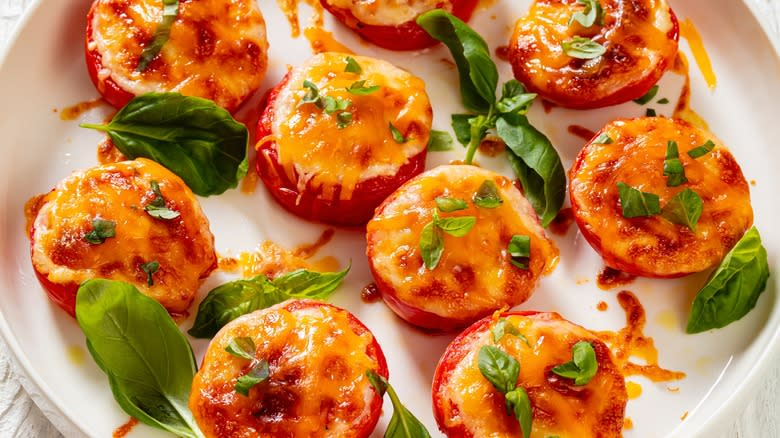 cherry tomato pizza poppers