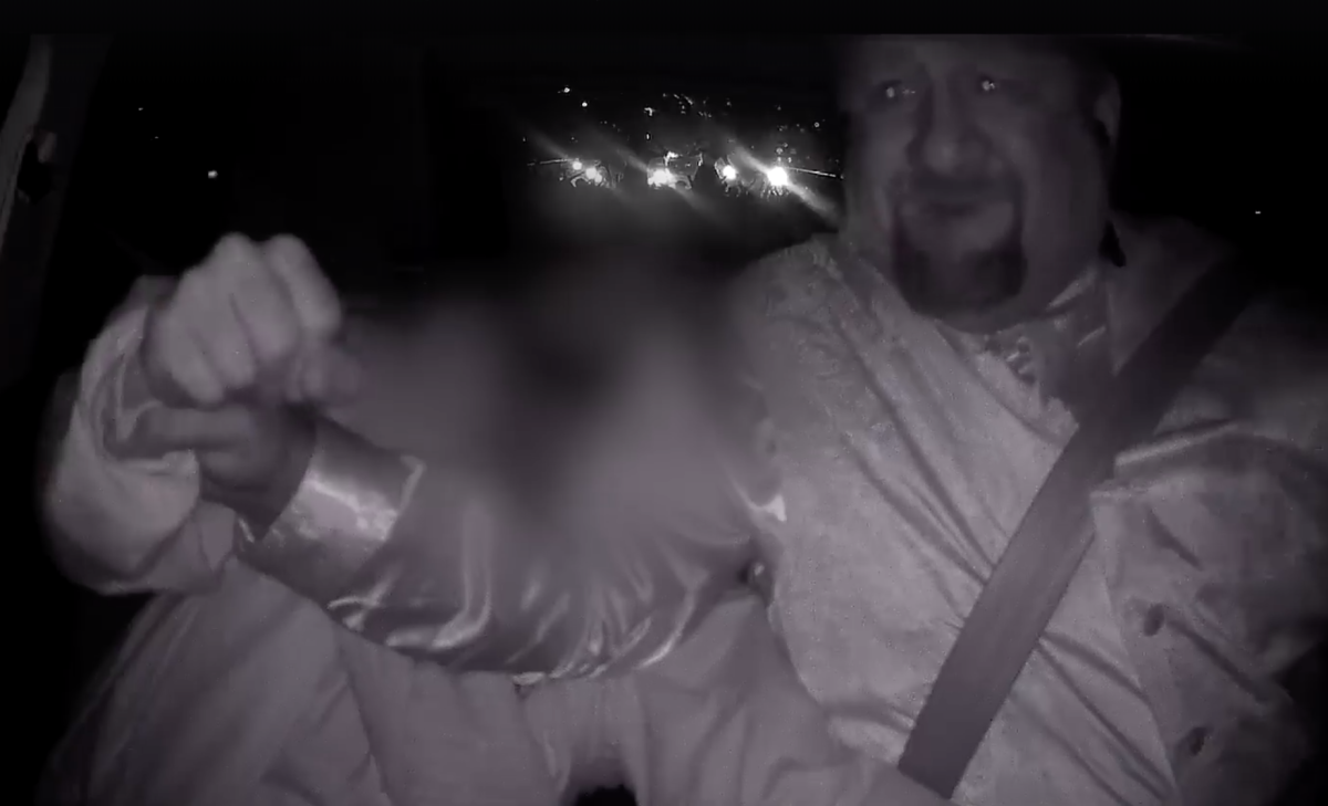 Dashcam shows passenger attempting to hijack Uber