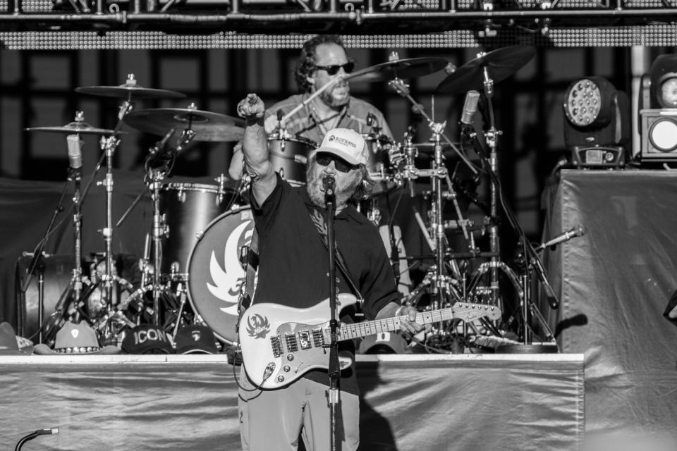 Hank Williams Jr. at Forest Hills Stadium