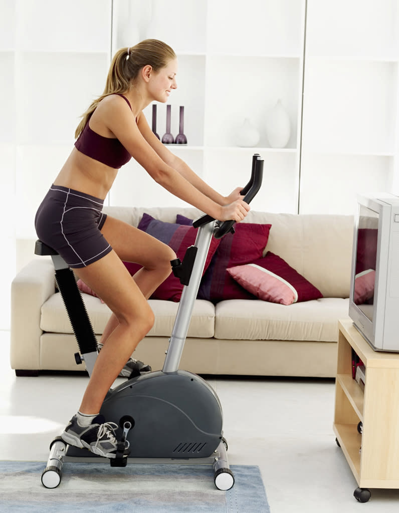 Sauter sur son vélo d’appartement