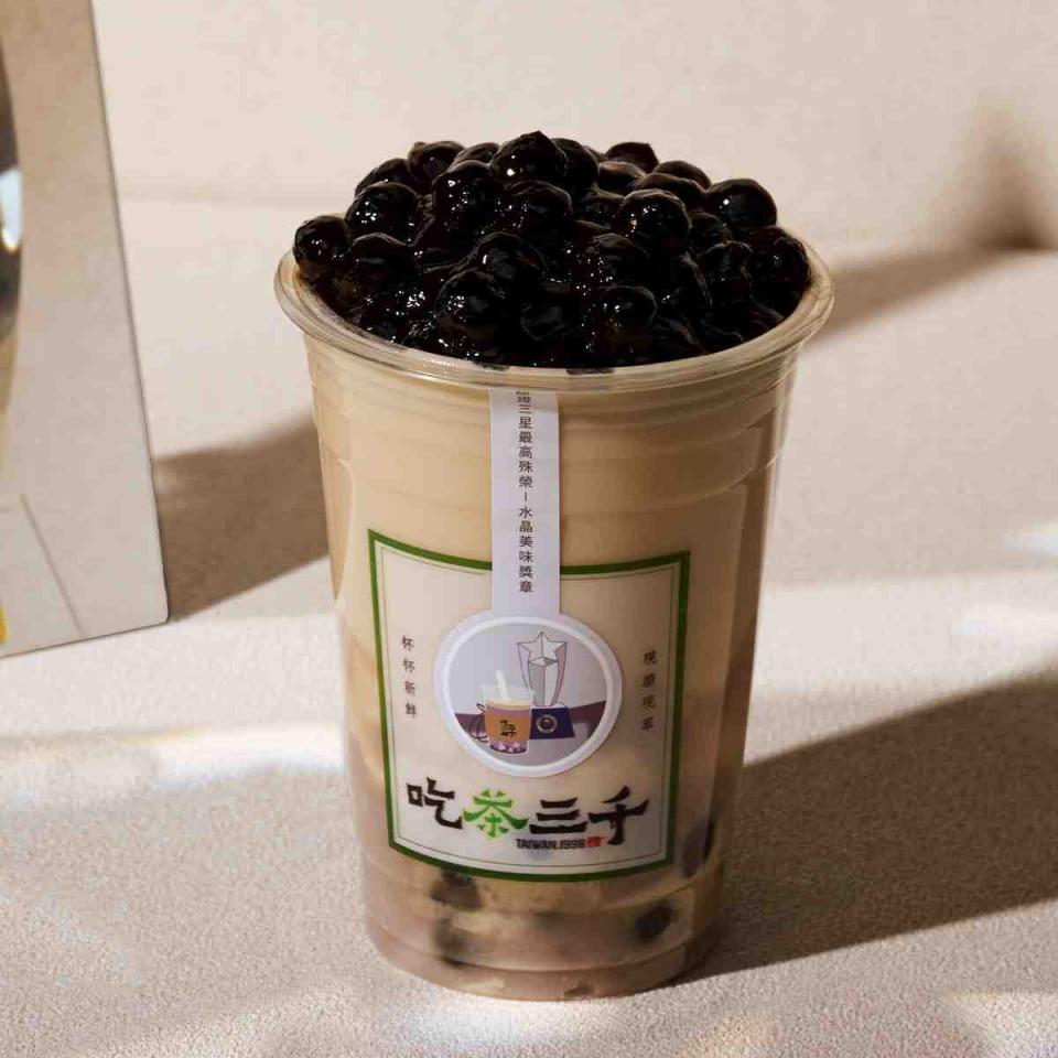 「慢熟松針厚奶」 圖片來源：吃茶三千