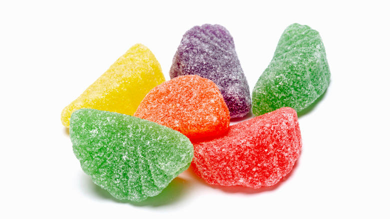 Powdered fruit gummies