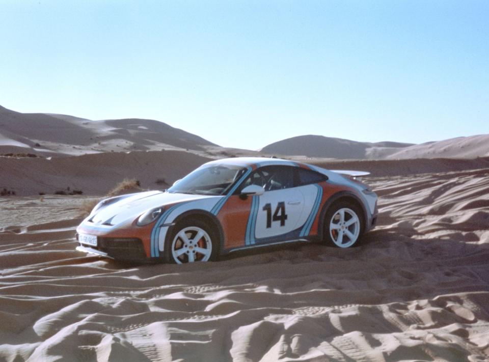 porsche 911 dakar