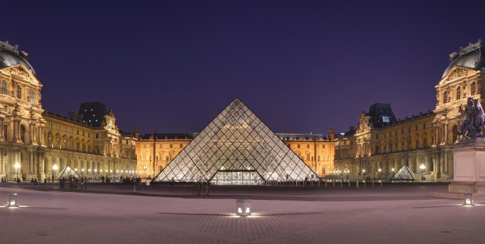 Louvre_Museum_Wikimedia_Commons
