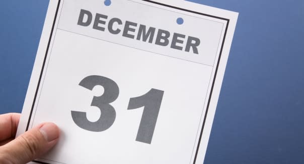 Last day of the year, calendar date December 31 for background