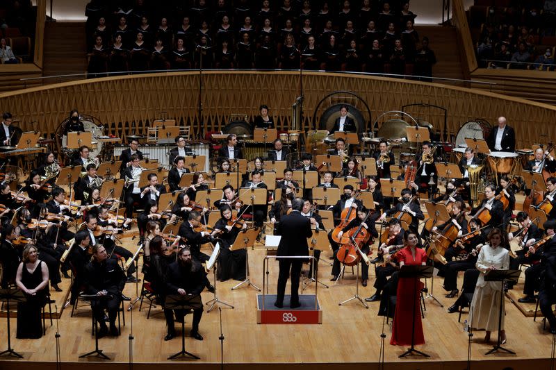 'Emigre' debut performance at the Shanghai Symphony Orchestra Hall in Shanghai