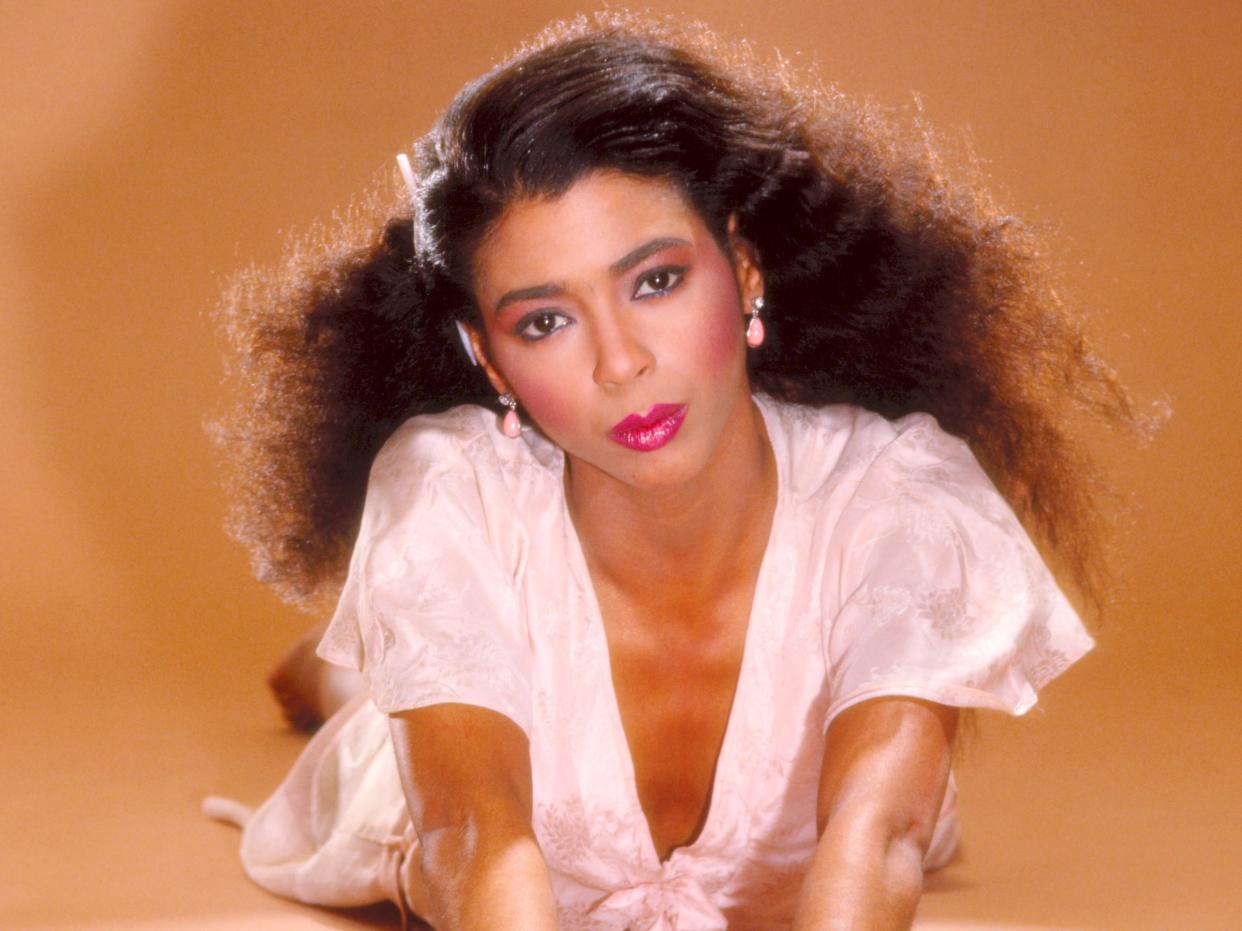 1983 actress/ singer Irene Cara poses for a portrait in Los Angeles, California