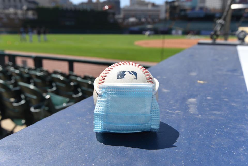 It's not a great sign that at least four teams have experienced COVID-19 testing delays during the first weekend of spring training. (Photo by Mark Cunningham/MLB Photos via Getty Images)