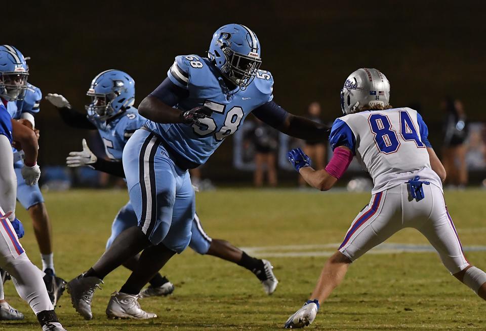 Dorman played Byrnes at Dorman High on Friday Oct. 14, 2022 in high school football.  Dorman's  Markee Anderson (58) on the field.