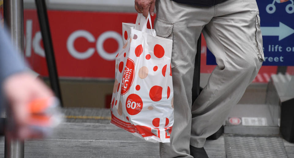 About 19 per cent of shoppers are stealing reusable plastic bags from supermarkets including Coles and Woolworths, according to a Canstar Blue survey. Source: File/AAP