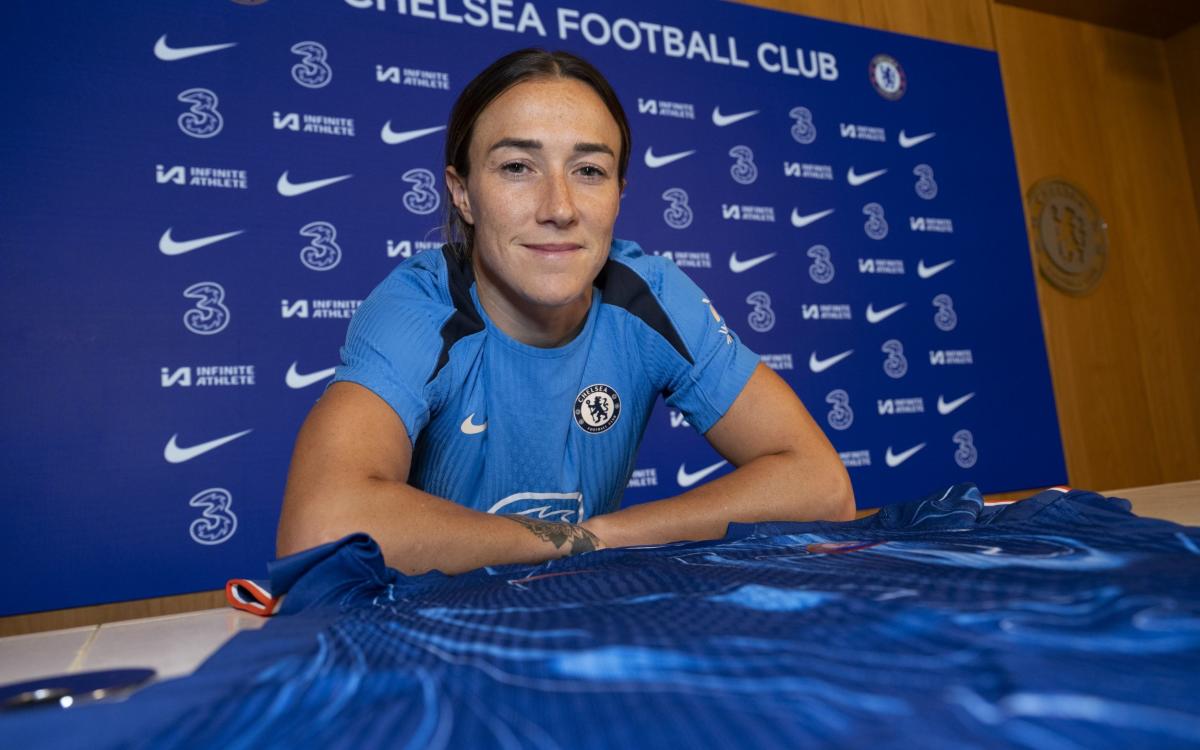 Lucy Bronze signs for Chelsea – now for Champions League title with third different club