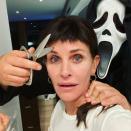 <p>The actress revisited the hairstyle her character Gale Weathers sported in <em>Scream 3</em>.</p>