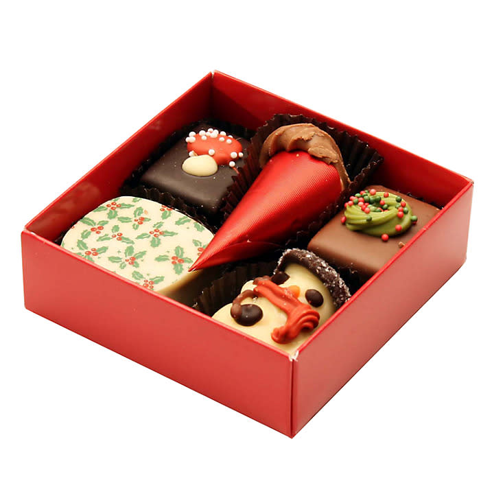 <p>Everyone loves chocolate. And these festively decorated goodies are no exception. <a rel="nofollow noopener" href="http://www.johnlewis.com/natalie-christmas-chocolate-selection-box-of-5-70g/p2725885?sku=236110347&s_kwcid=2dx92700014332037136&tmad=c&tmcampid=2&gclid=CJDl3O3o-s8CFeikcgodI6IOJg&gclsrc=ds#media-overlay_show" target="_blank" data-ylk="slk:John Lewis, £4;elm:context_link;itc:0;sec:content-canvas" class="link "><i>John Lewis, £4</i></a> </p>