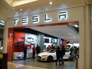 Tesla Store opening in Westfield Mall, London, Oct 2013