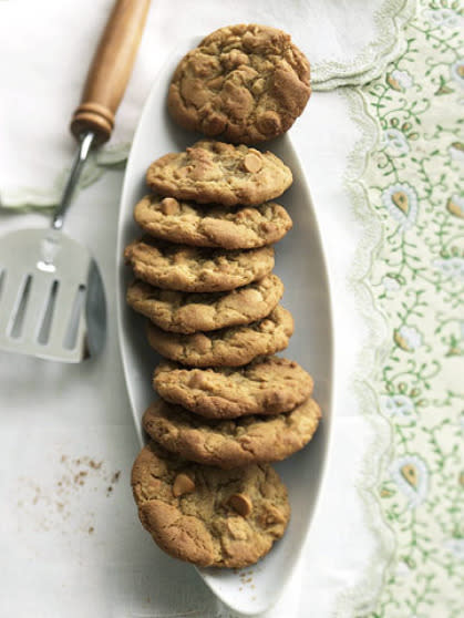 Get that crazy delicious mix of salty and sweet with these butterscotch cookies made with roasted cashews.