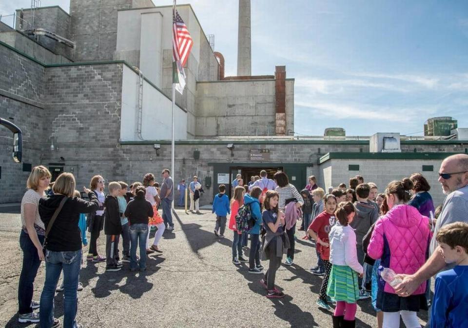 School children enter Hanford’s historic B Reactor at the Manhattan Project National Historical Park on a tour. Dan Ostergaard/Tri-City Herald file