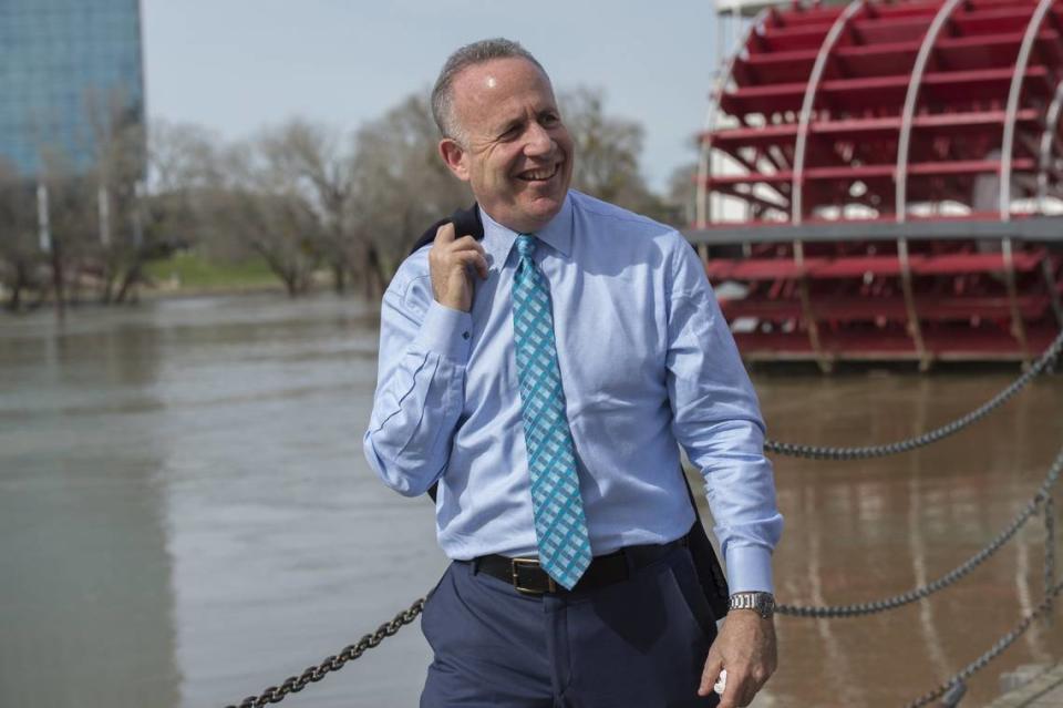 Sacramento Mayor Darrell Steinberg tours Old Sacramento in 2017. Steinberg said a new plan would open up two city public market buildings on Front Street with glass sides to give water views.