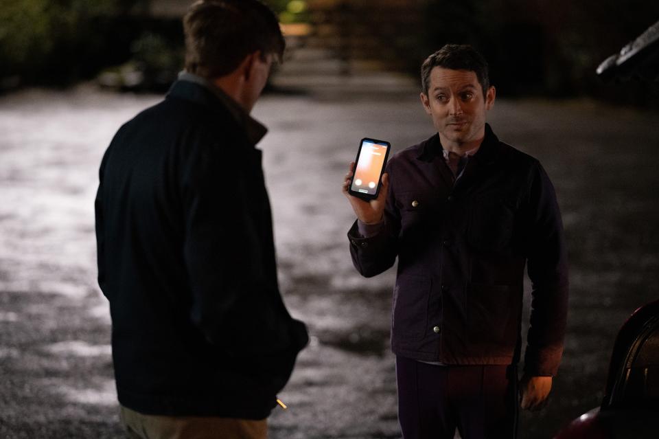 Warren Kole as Jeff and Elijah Wood as Walter in season 2 of Yellowjackets.