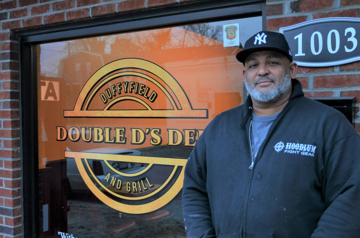 Owner David Woodby stands outside of Double D’s Deli and Grill, his newly-opened eatery located at 1003 Main St. in New Bern’s Duffyfield community.