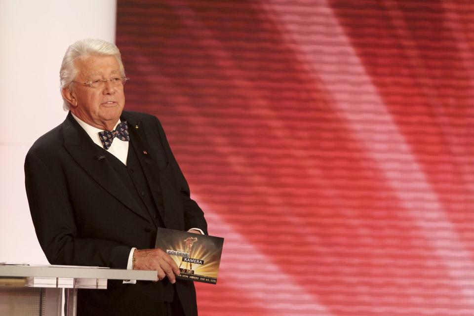 Der Dieter, der Thomas, der Heck in seinem Element: Bei der Verleihung der Goldenen Kamera 2010 war er einer der Laudatoren. Am 23. August 2018 verstarb er im Alter von 80 Jahren. (Bild: Andreas Rentz/Getty Images)