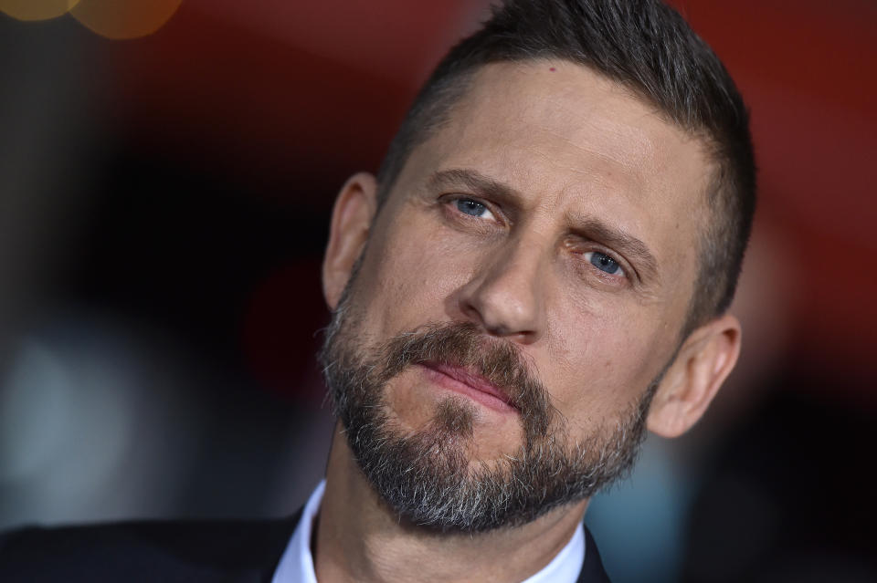 WESTWOOD, CA - 13 DE DICIEMBRE: El director David Ayer llega al estreno de 'Bright' de Netflix en el Regency Village Theatre el 13 de diciembre de 2017 en Westwood, California. (Foto de Axelle/Bauer-Griffin/FilmMagic)