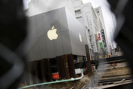 An Apple retail store is shown amid construction in San Francisco, California, July 21, 2015. REUTERS/Robert Galbraith