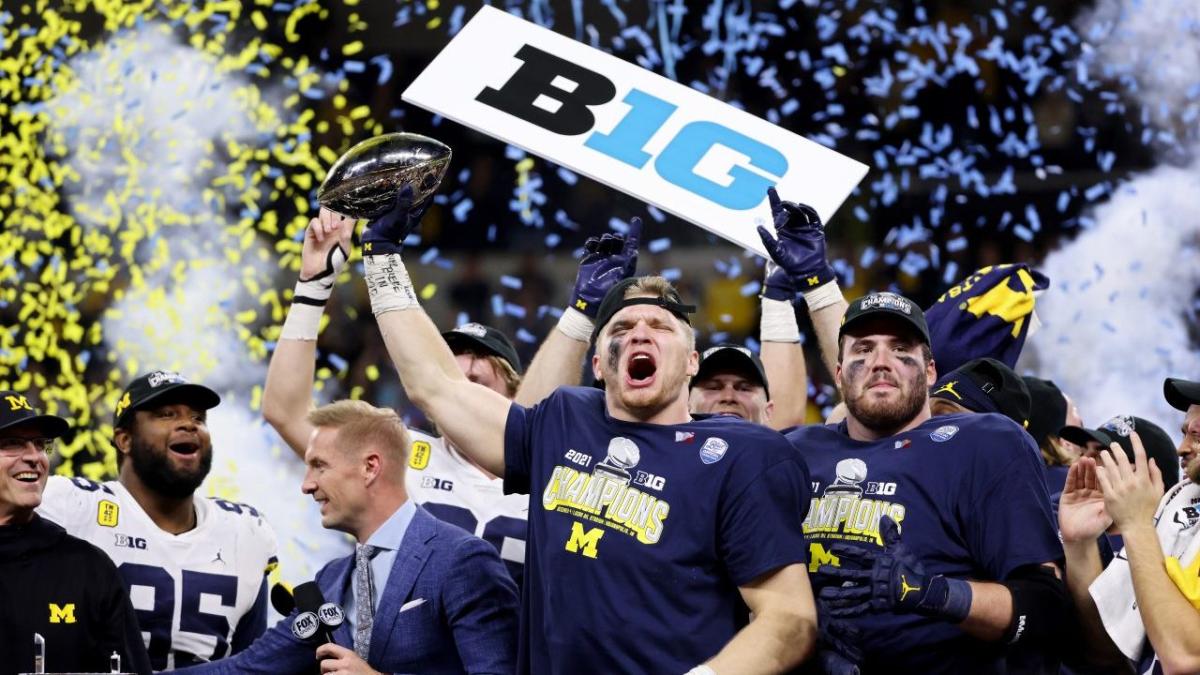 Big Ten Finalizes 7 Year 7 Billion Media Rights Deal With Fox Cbs Nbc 