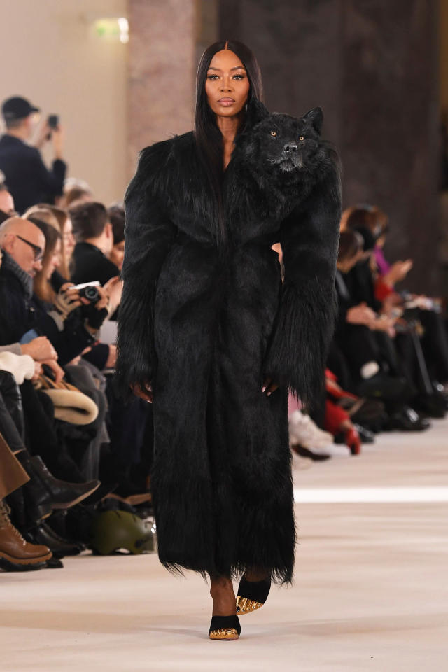 Haute Couture Fashion Week: Naomi Campbell on Catwalk, Kylie