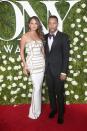 <p>The model and the musician are red-carpet stunners. (Photo: Getty Images) </p>