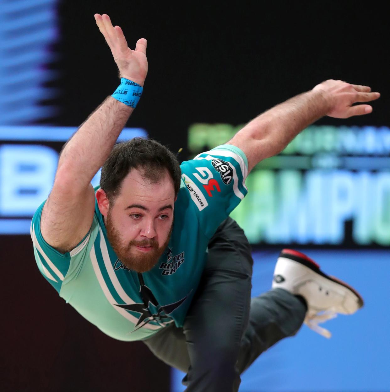 Anthony Simonsen competes against Marshall Kent during the final round of the PBA Tournament of Champions at AMF Riviera Lanes on Sunday.