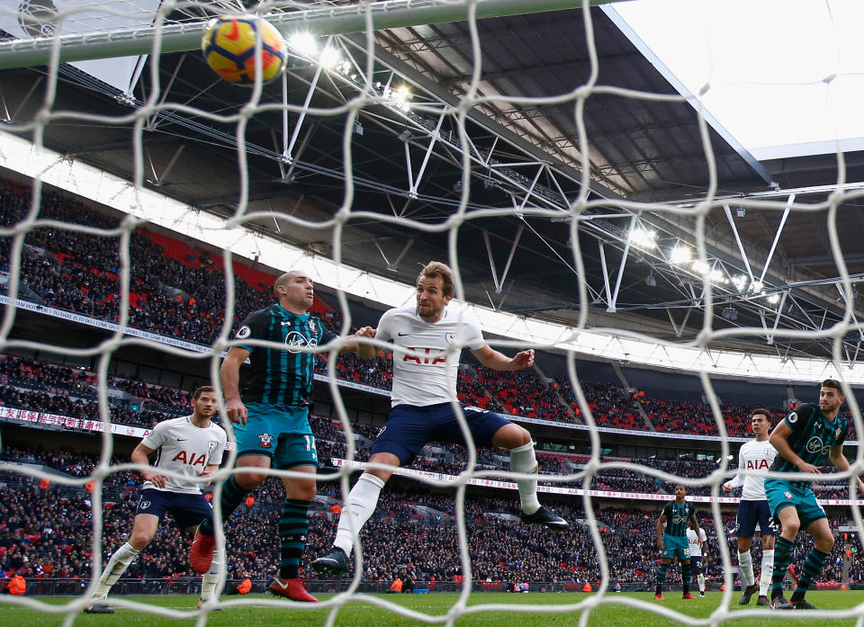 Harry Kane head home his 37th Premier League goal to break Alan Shearer’s record