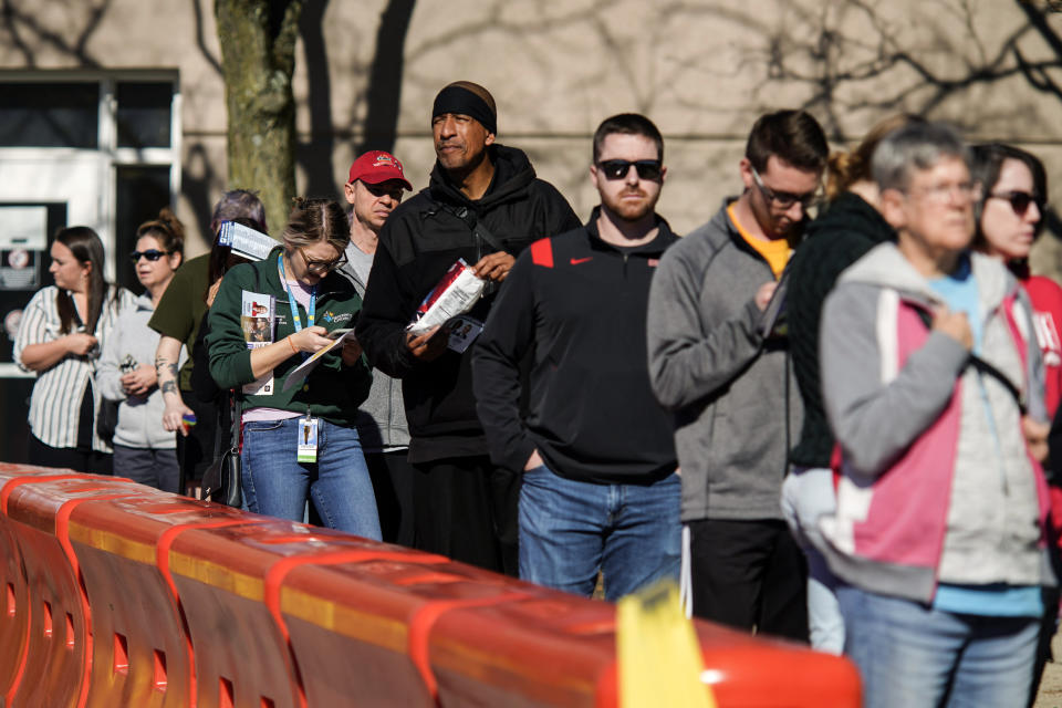 People line up on the final day of early voting on Nov. 7 in Columbus, Ohio. 