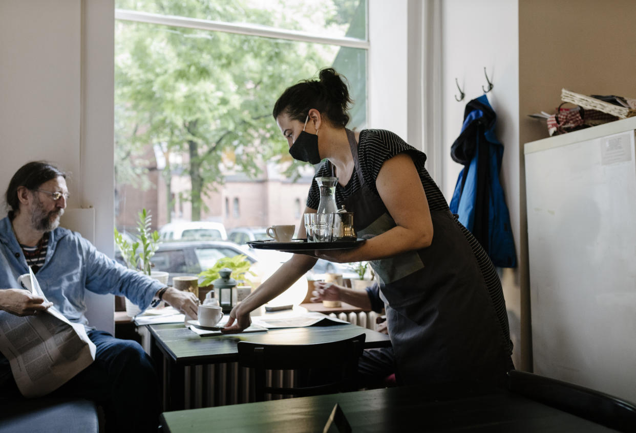 Many servers said they wish customers would mask up when interacting with staff.  (Photo: Willie B. Thomas via Getty Images)