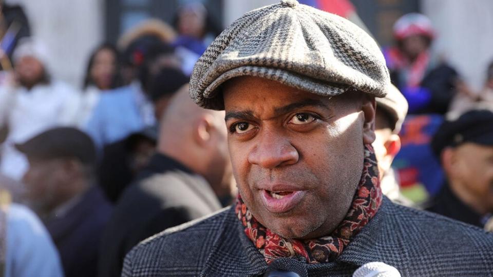 Newark Mayor Ras Baraka attends a unity rally on the steps of City Hall in downtown Newark in support of immigrants on January 18, 2018 in Newark, New Jersey. (Photo by Spencer Platt/Getty Images)