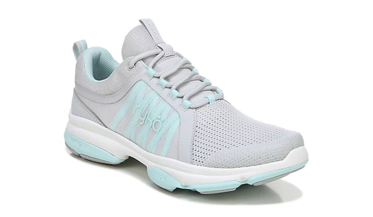 gray and mint right sneaker