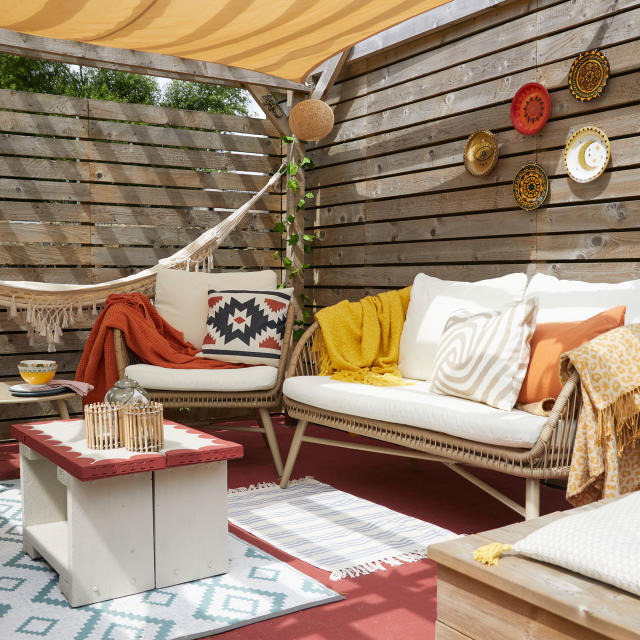 60 Ideas Of Fabric Decor In Your Garden - Shelterness