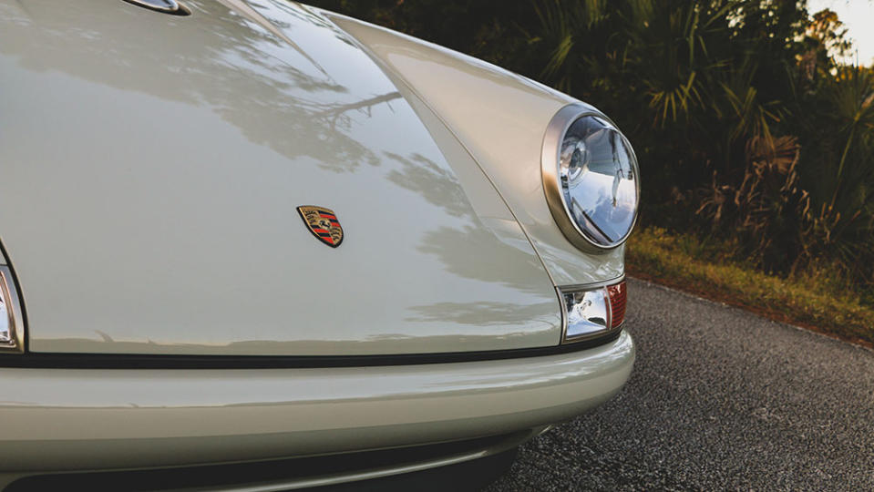 1989 Porsche 911 Reimagined by Singer