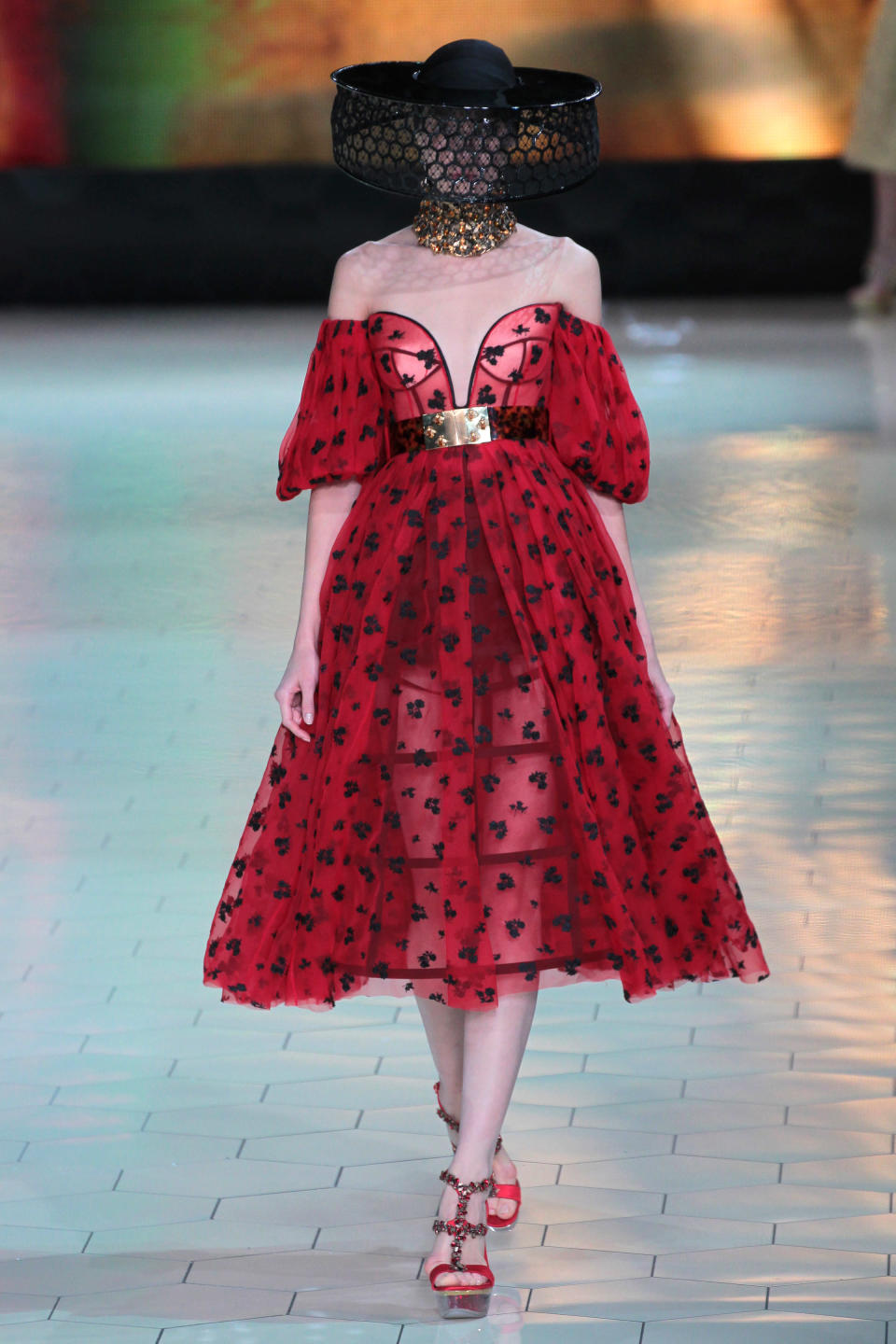 Défilé Alexander McQueen collection printemps/été 2013.