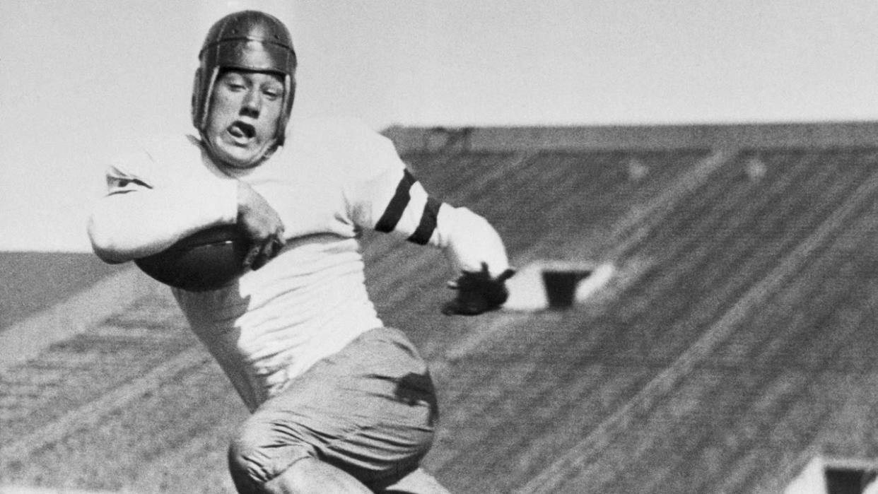 Jay Berwanger, the first Heisman winner, was also the first No. 1 NFL draft pick. (Bettmann Archives/Getty Images)