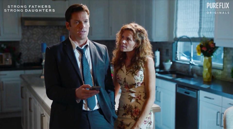 Robyn Lively and Bart Johnson in 'Strong Fathers, Strong Daughters'