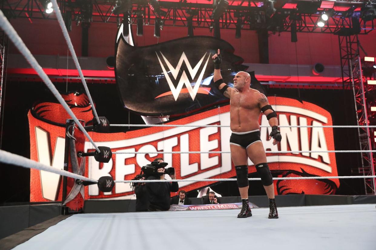 wwe wrestlemania 36 goldberg vs braun strowman